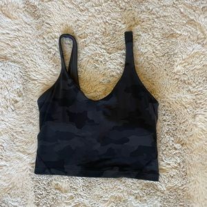 Align tank top